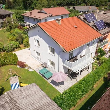 Schoenes Ferienhaus Mit Garten Portschach am Woerthersee Exterior photo